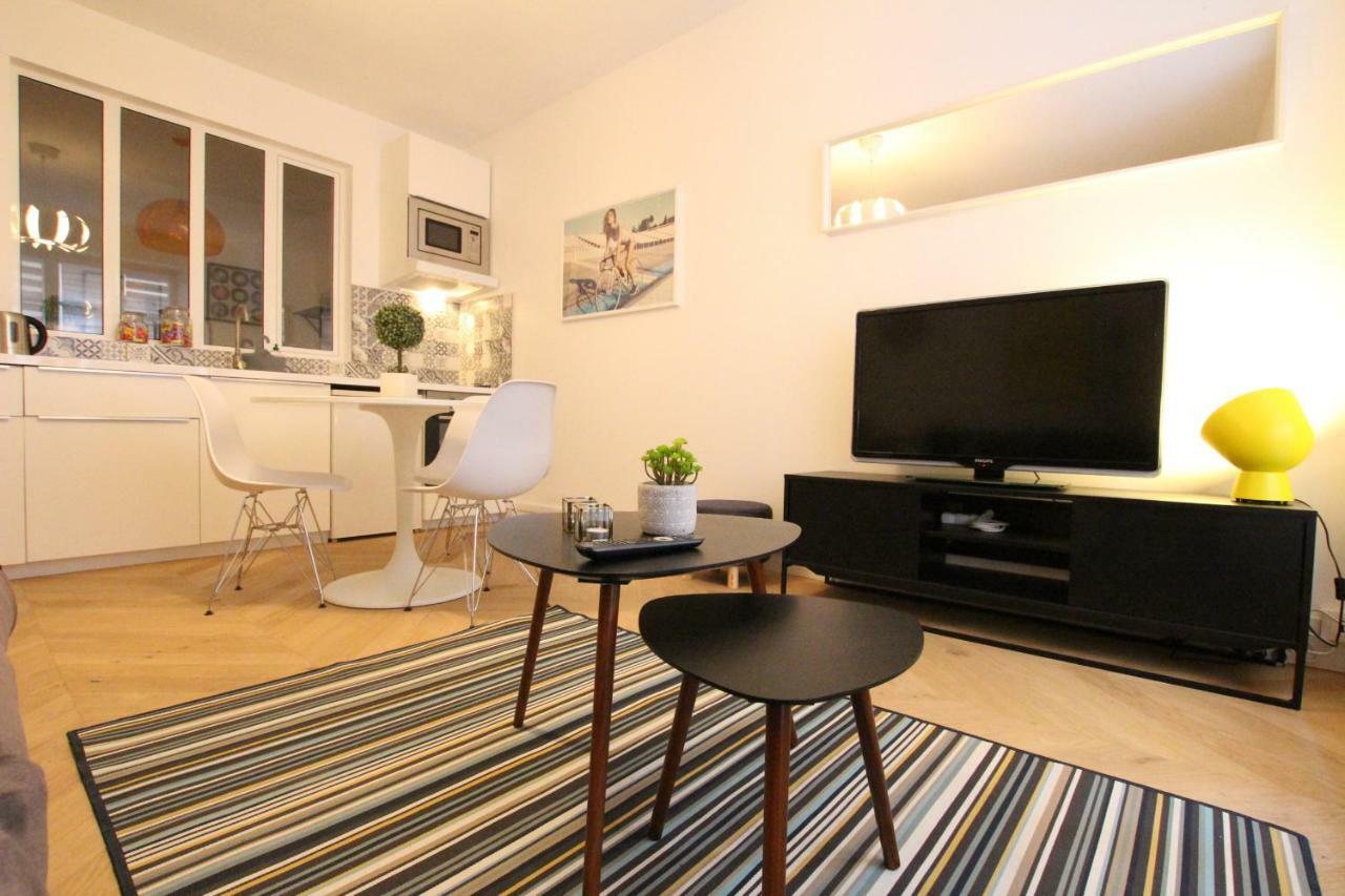Colmar City Center - Modern Studio Cocoon - Bookingalsace Bagian luar foto
