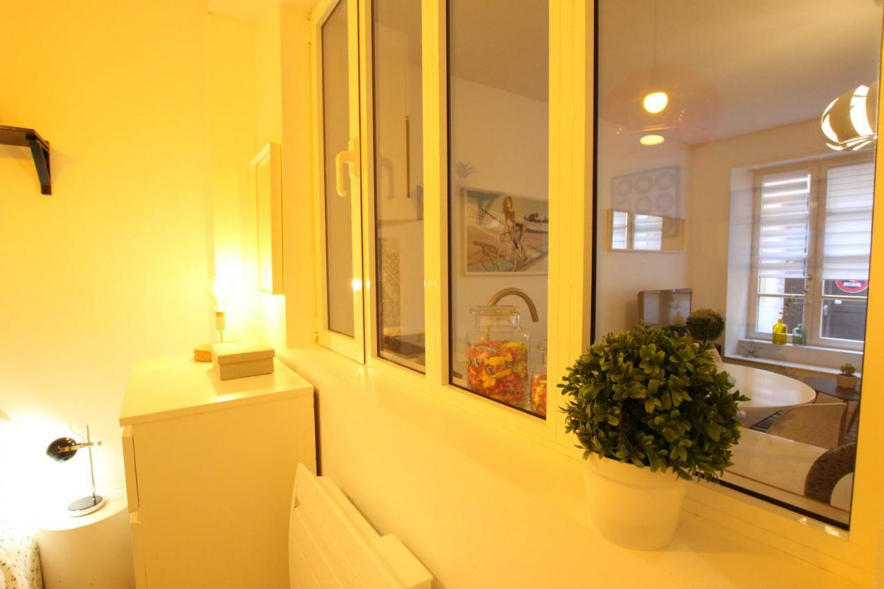 Colmar City Center - Modern Studio Cocoon - Bookingalsace Bagian luar foto